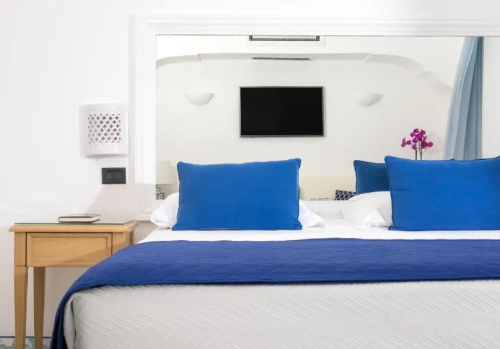 Superior Double room with city view