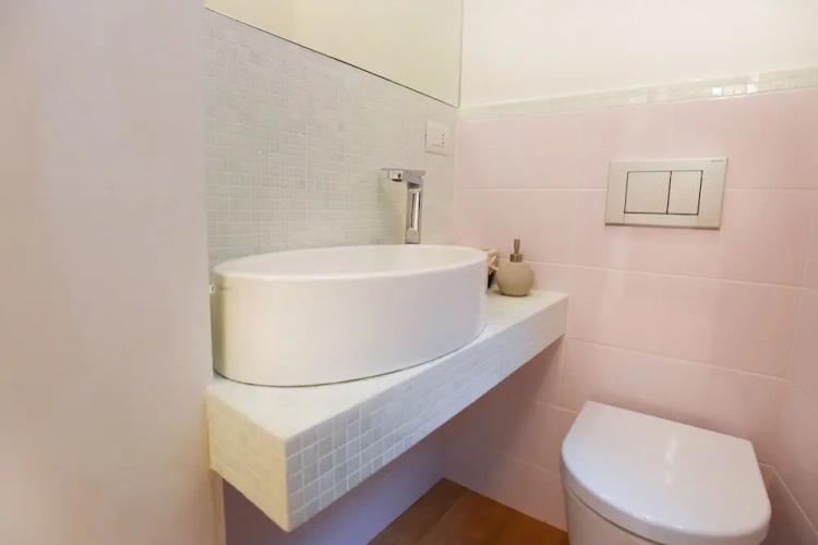 2 Bedrooms Deluxe Apartment