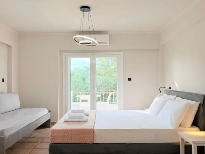 Standard Double room with balcony and with garden view