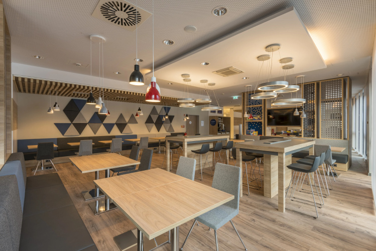 Holiday Inn Express Wuppertal Hauptbahnhof photo 20