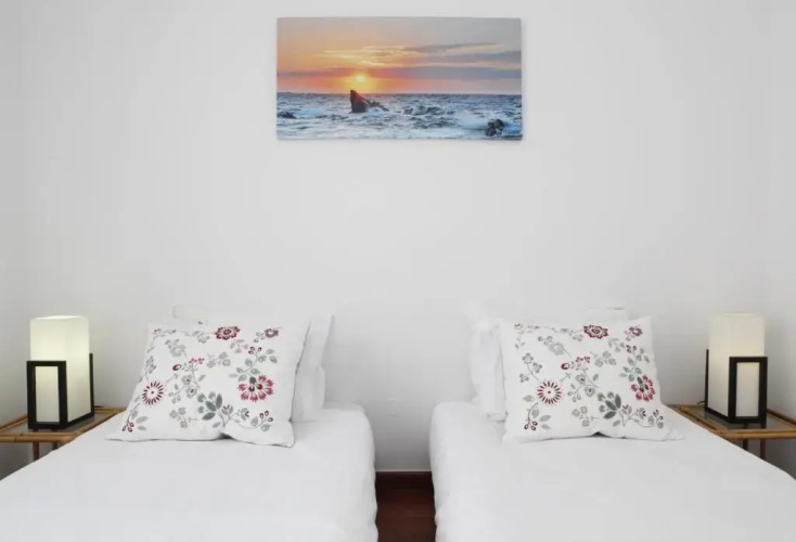Comfortable and Central Apartment Cascais