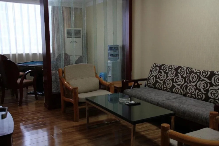 Gaopan Business Hotel