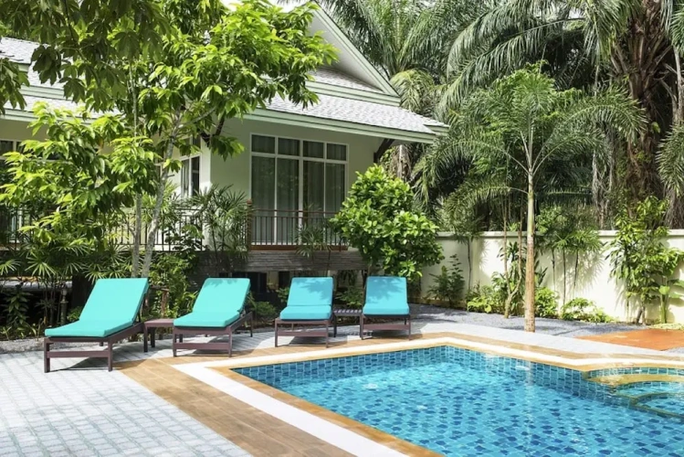 2 Bedrooms Villa