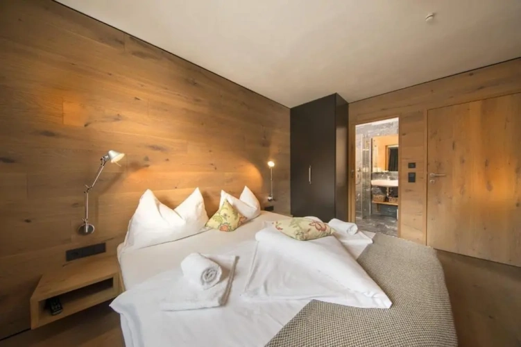 Alpine Stay, Sauna & Fireplace