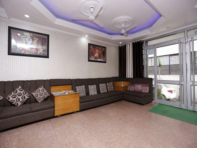 OYO 3395 Hotel Arjun
