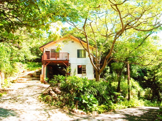 Triple Cottage