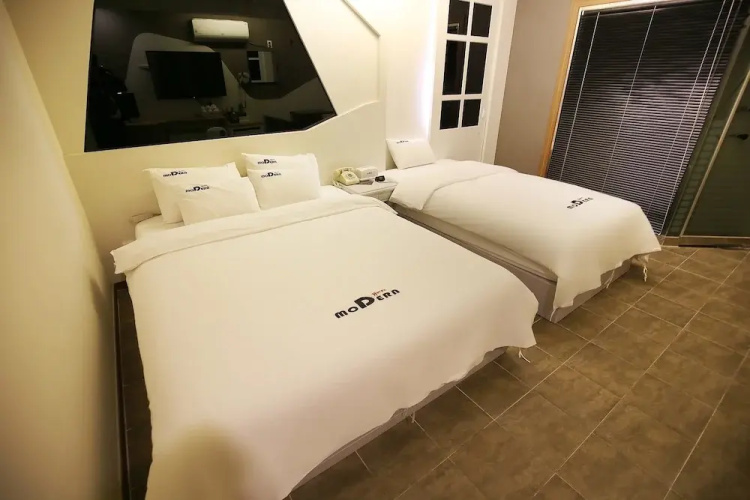 Modern Hotel