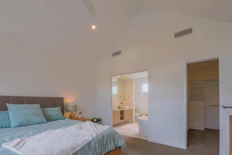 Cedar Sands Hideaway - 4BRM Home