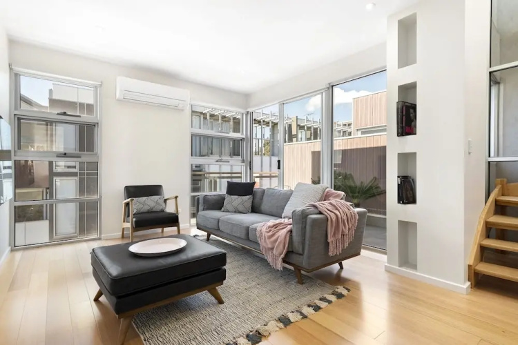 Hotham 2Bdr North Melbourne Apartment