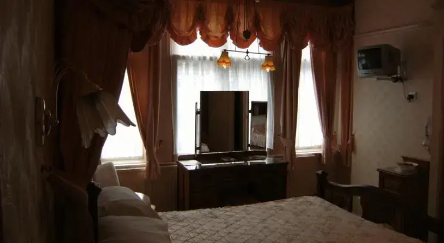 Sheriden House