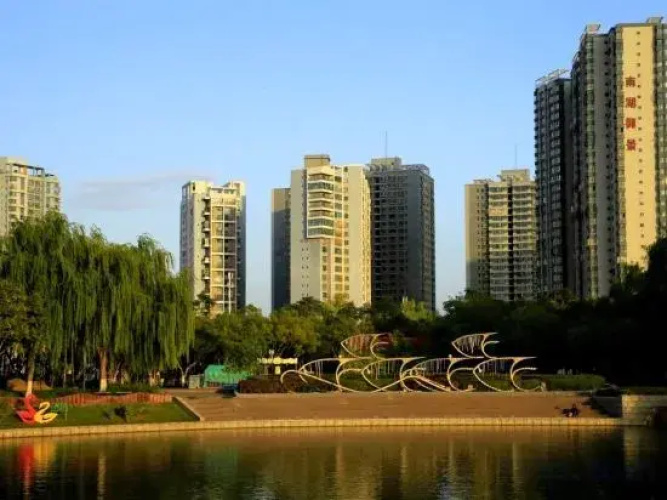 Jinrun Holiday Hotel