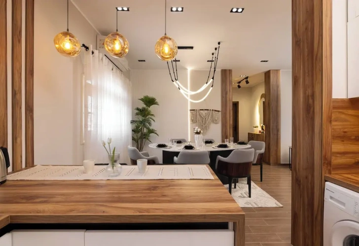 4 Bedrooms Presidential Apartment with balcony and with partial sea view