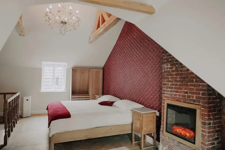 The Lovelace Residence