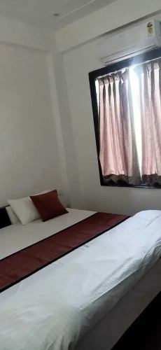 Brajdham Hotel Barsana