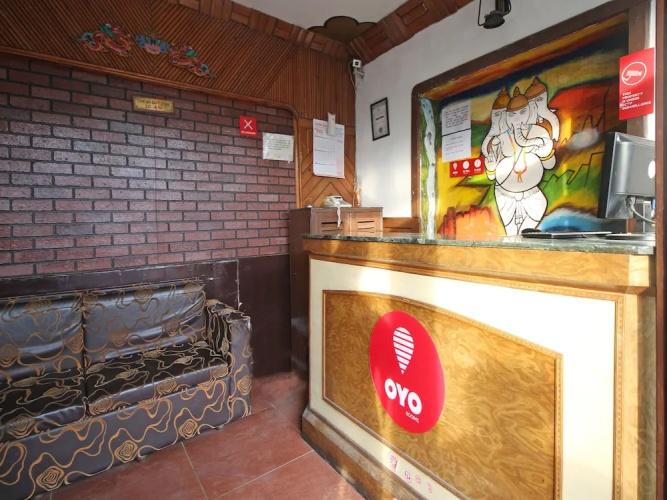 OYO 5227 Hotel New Bharat