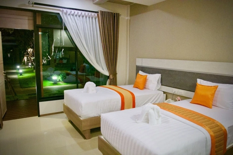 Deluxe Twin room