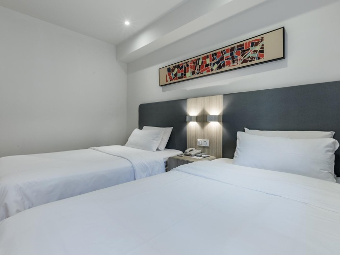 Standard Twin room