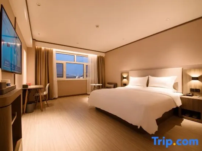 Standard Double room with view