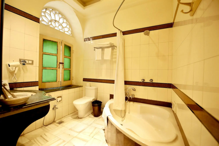 Narain Niwas Palace