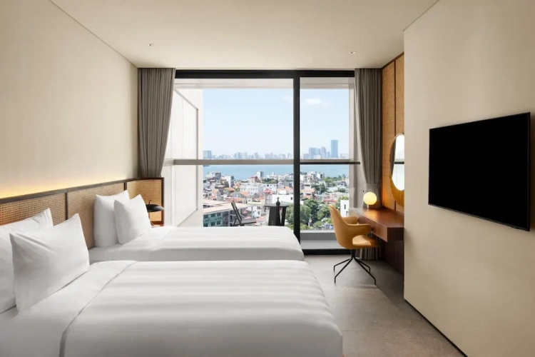 Superior Twin room with lake view