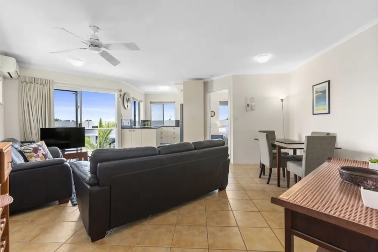2 Bedrooms Deluxe Apartment