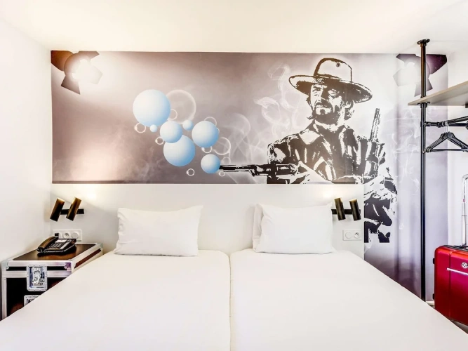 Standard Suite