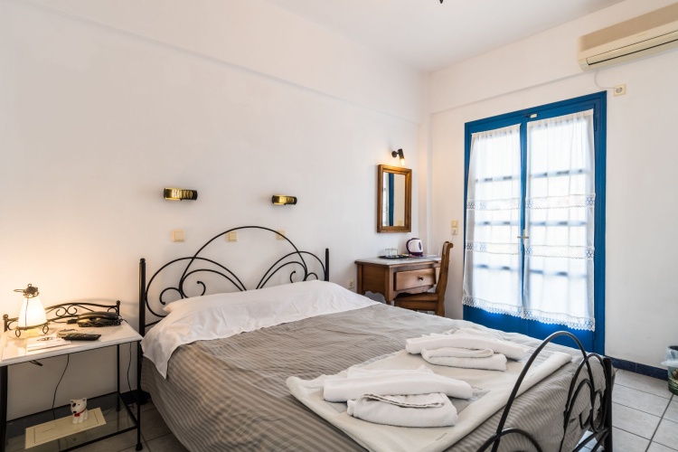 Irigeneia Hotel photo 7