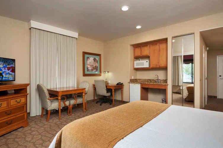 Casablanca Inn