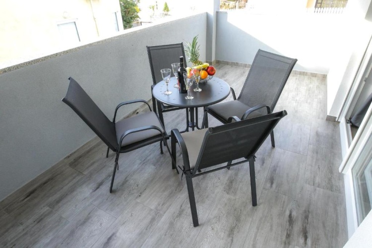 1 Bedroom Deluxe Apartment