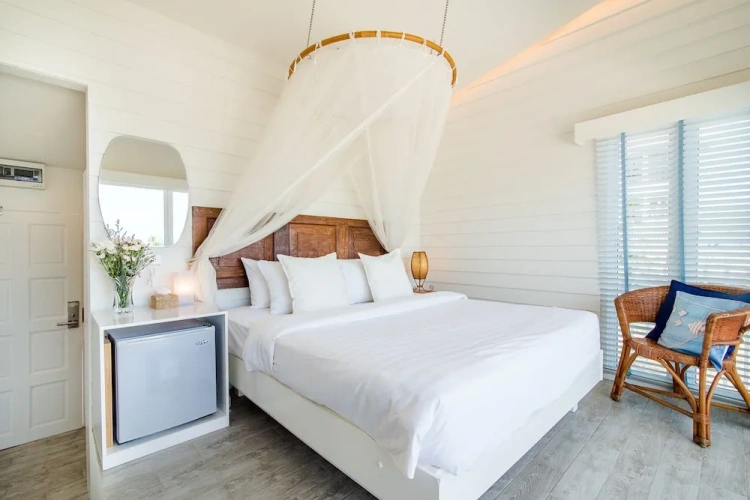 1 Bedroom Standard room with balcony and with sea view