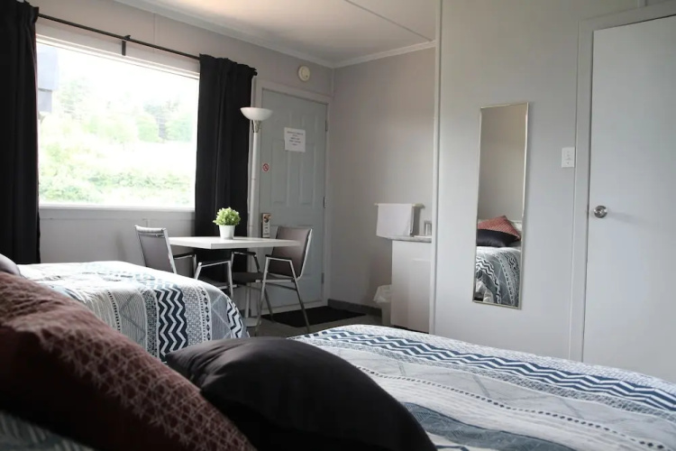 Maison Lebreux - Motel