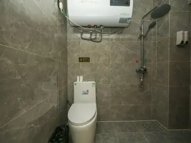 Lianger Hotel (Kunming Wuyue Plaza)