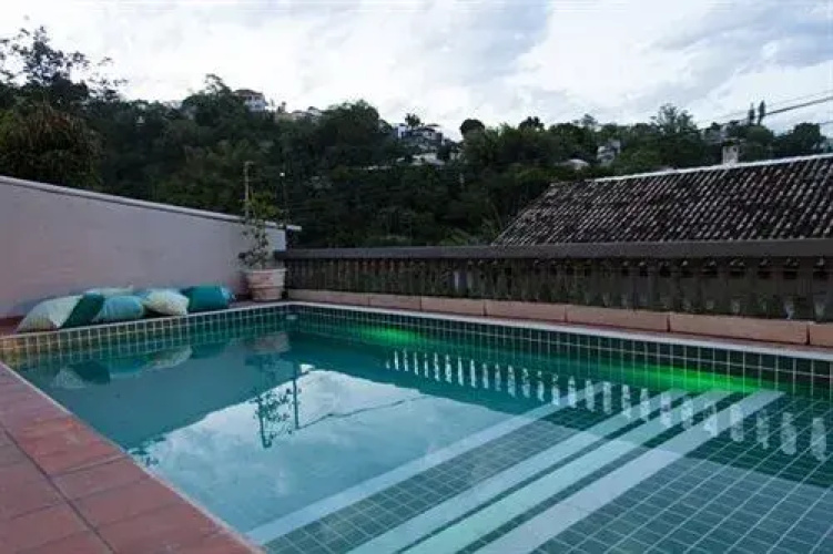 Santa Terê Hostel