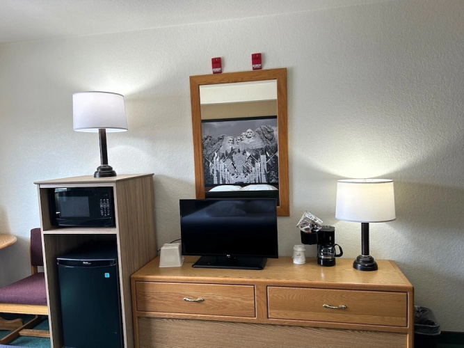 Super 8 Hill City/mt Rushmore/ Area - Monte Rushmore
