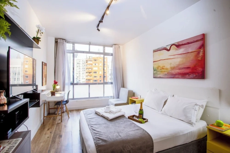 Apartment with balcony