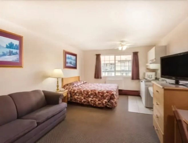 Ramada Limited Fort Nelson