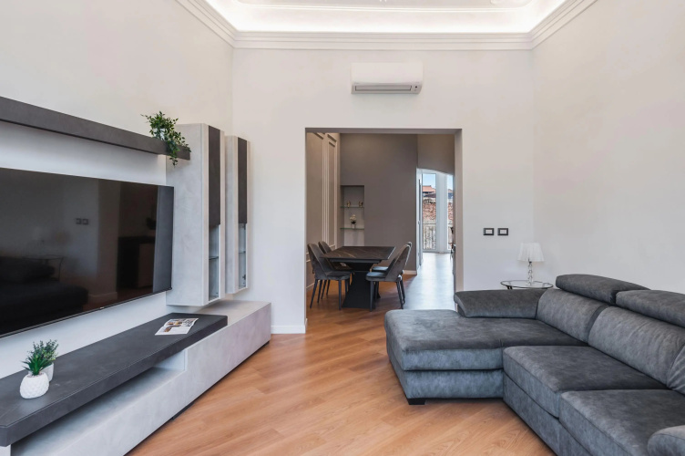 Etnea Modern Apartment