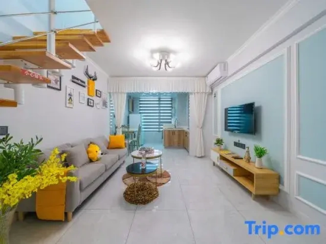 Premier Double Duplex Apartment