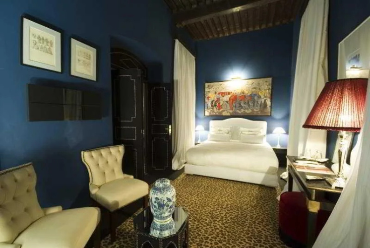 Riad Omarine