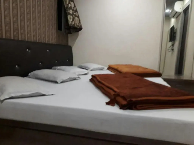 Hotel Masoom by OYO