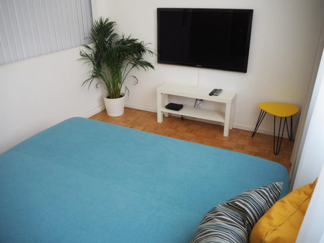 Anastacia Premium Apartment FREE Parking & Self Check-in
