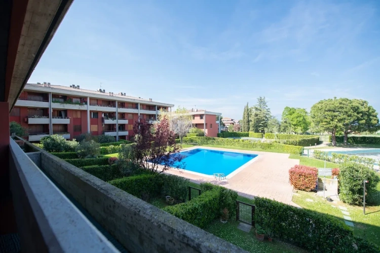Comfort Suite with pool view