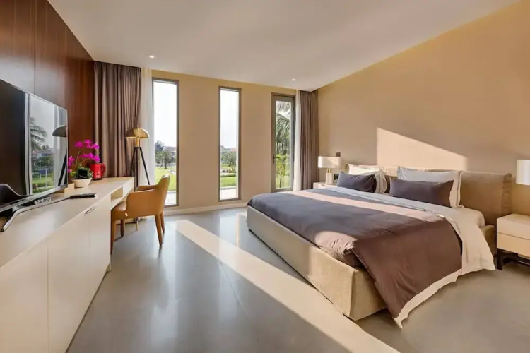 Luxury Beachfront Villa W Private Pool Beach