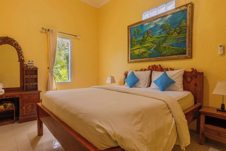 Standard Double room with garden view