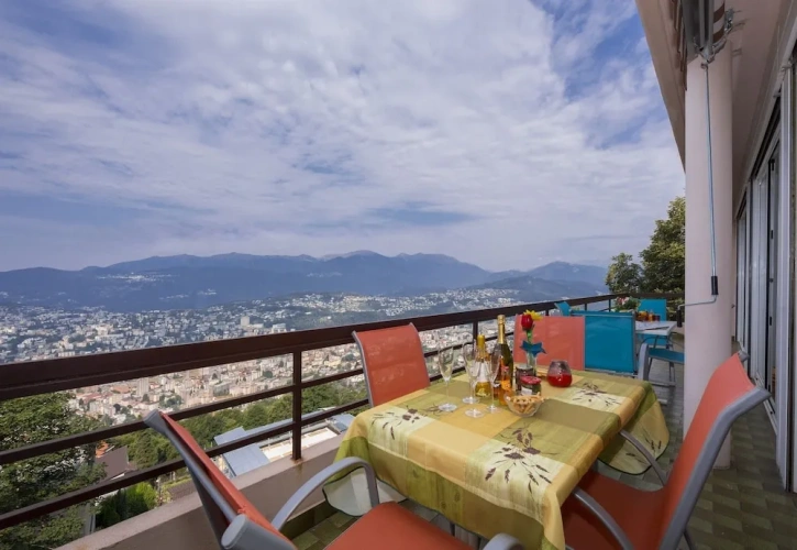 2 Bedrooms Family Apartment