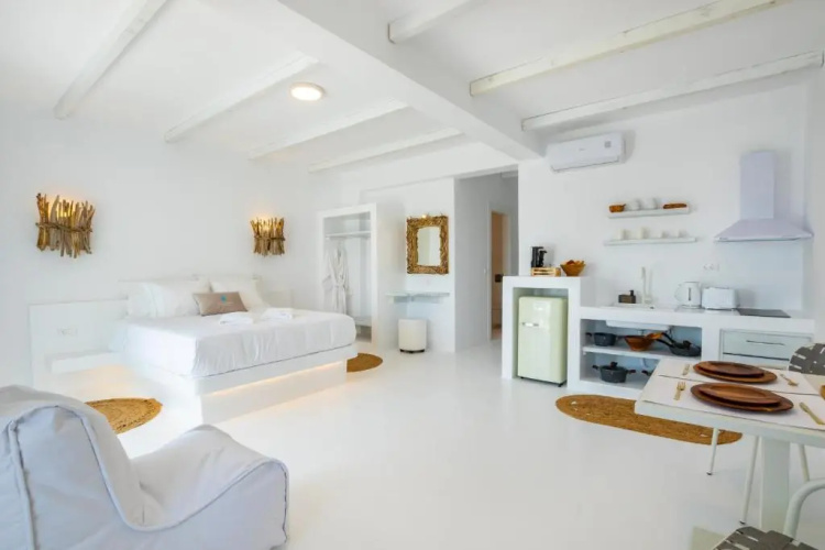 Thalasidi Luxury Suites