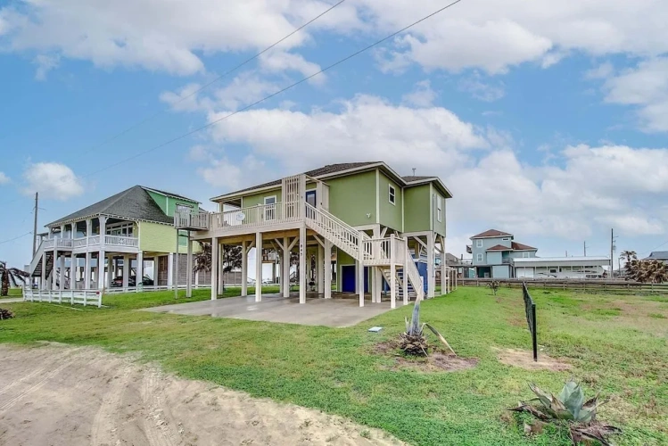 3 Bedrooms Cottage