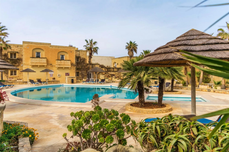 Tal Fanal Village