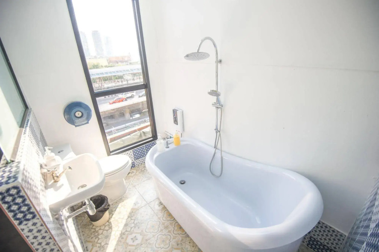 Glur Bangkok