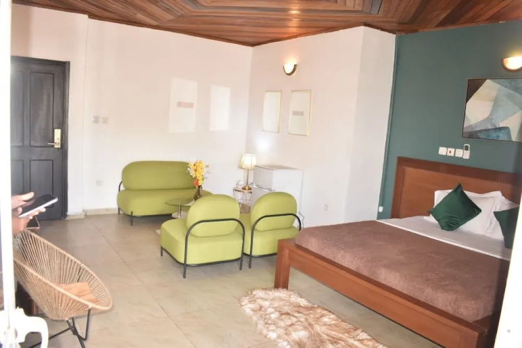 Bulon Hotel